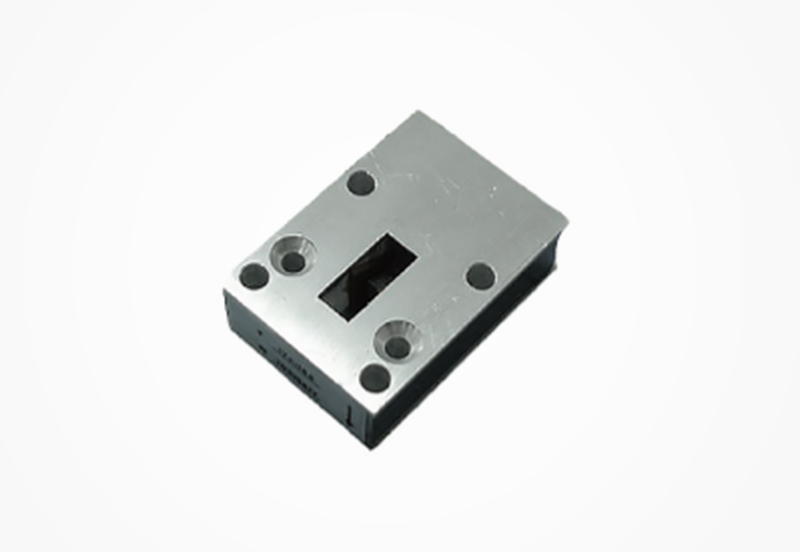 Short footprint SMD RF isolator automatic SMT mount Short footprint SMD RF isolator automatic SMT mount